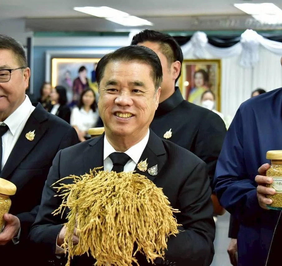 ชาวนาเฮ! ไร่ละ 1,000  “สุริยะ”โชว์ผลงาน ดันผลผลิตพุ่ง 16%