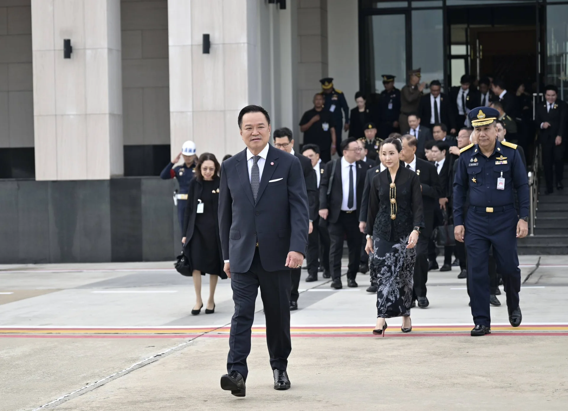 "อนุทิน" บินด่วนเยือนมาเลเซียเป็นทางการ ถกทวิภาคี "อันวาร์ อิบราฮิม" กระชับสัมพันธ์