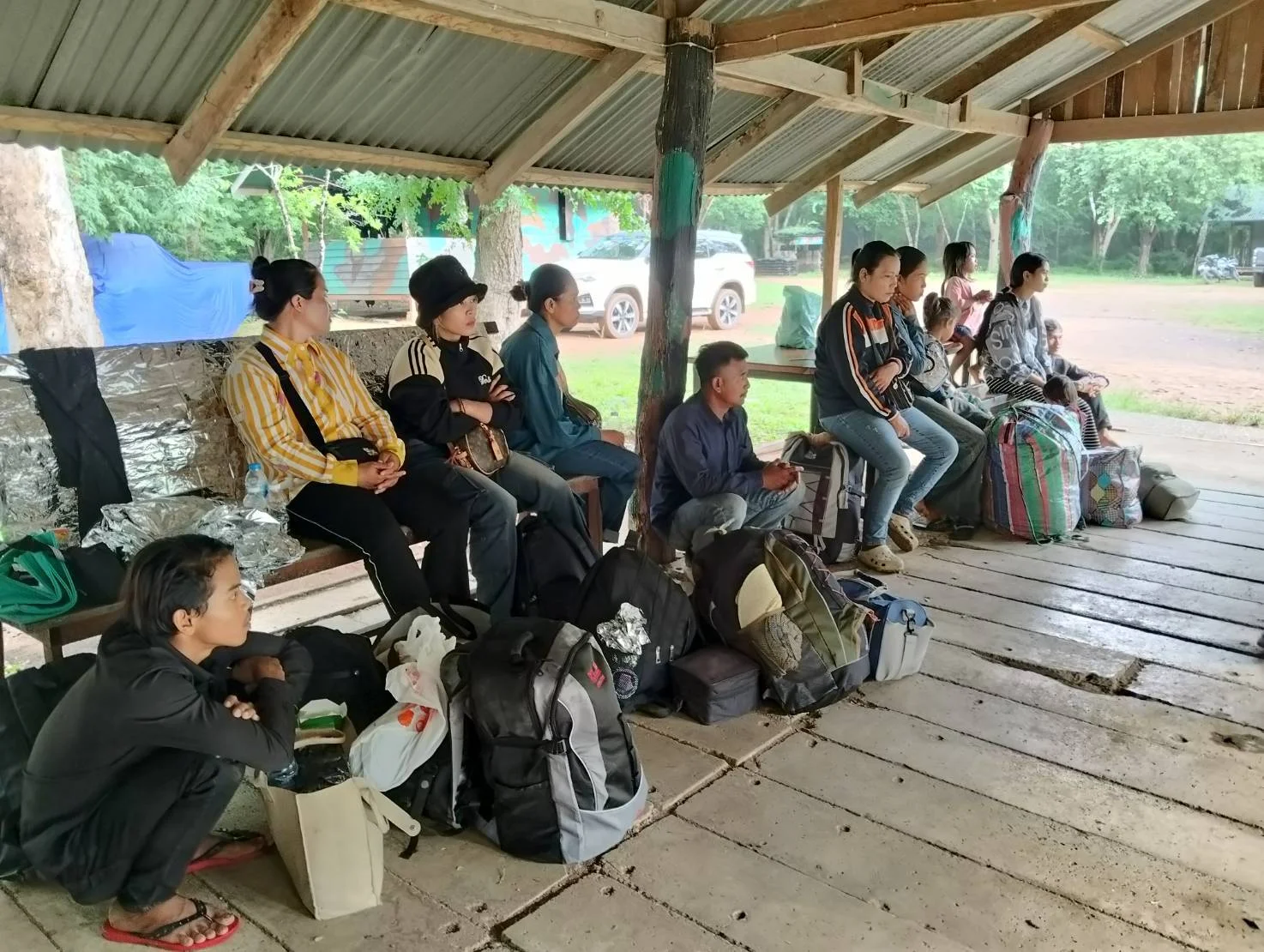 นาวิกโยธินจันทบุรี ซุ่มจับ 19 ต่างชาติลักลอบข้ามแดนผ่านช่องทางธรรมชาติ