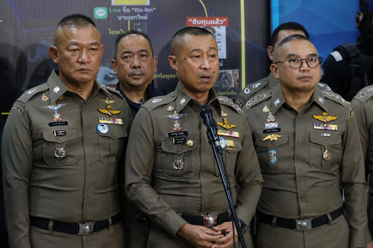 แฉกลลวง "โรสโรส" แฝงกลุ่มฝากหิ้วออสเตรเลีย ยัดเฮโรอีนใส่ถุงช้างส่งแอร์โฮสเตส