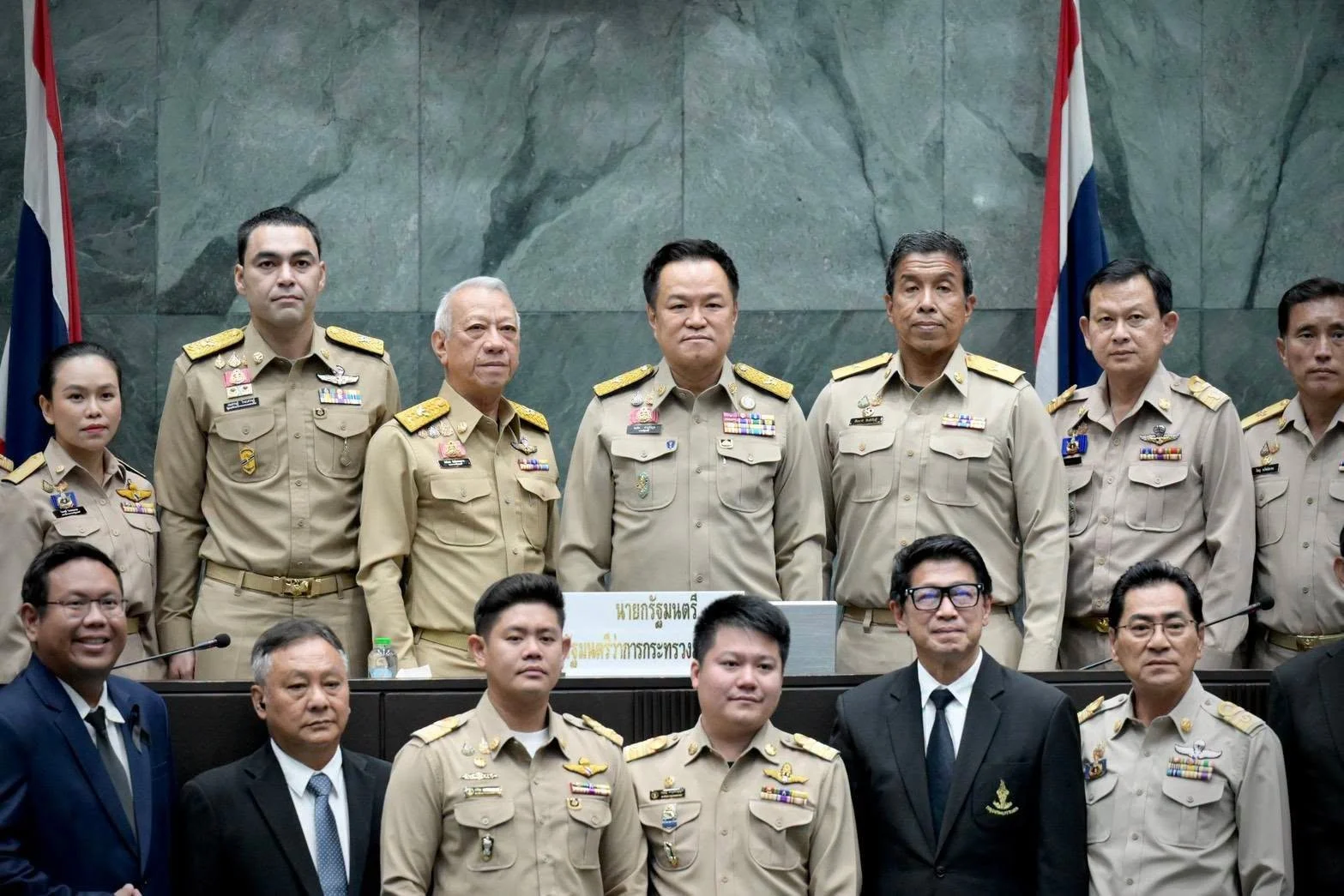 เปิดสภา กทม. นัดแรก นายกฯ ย้ำทำงานโปร่งใส ยกระดับคุณภาพชีวิตเมืองหลวง