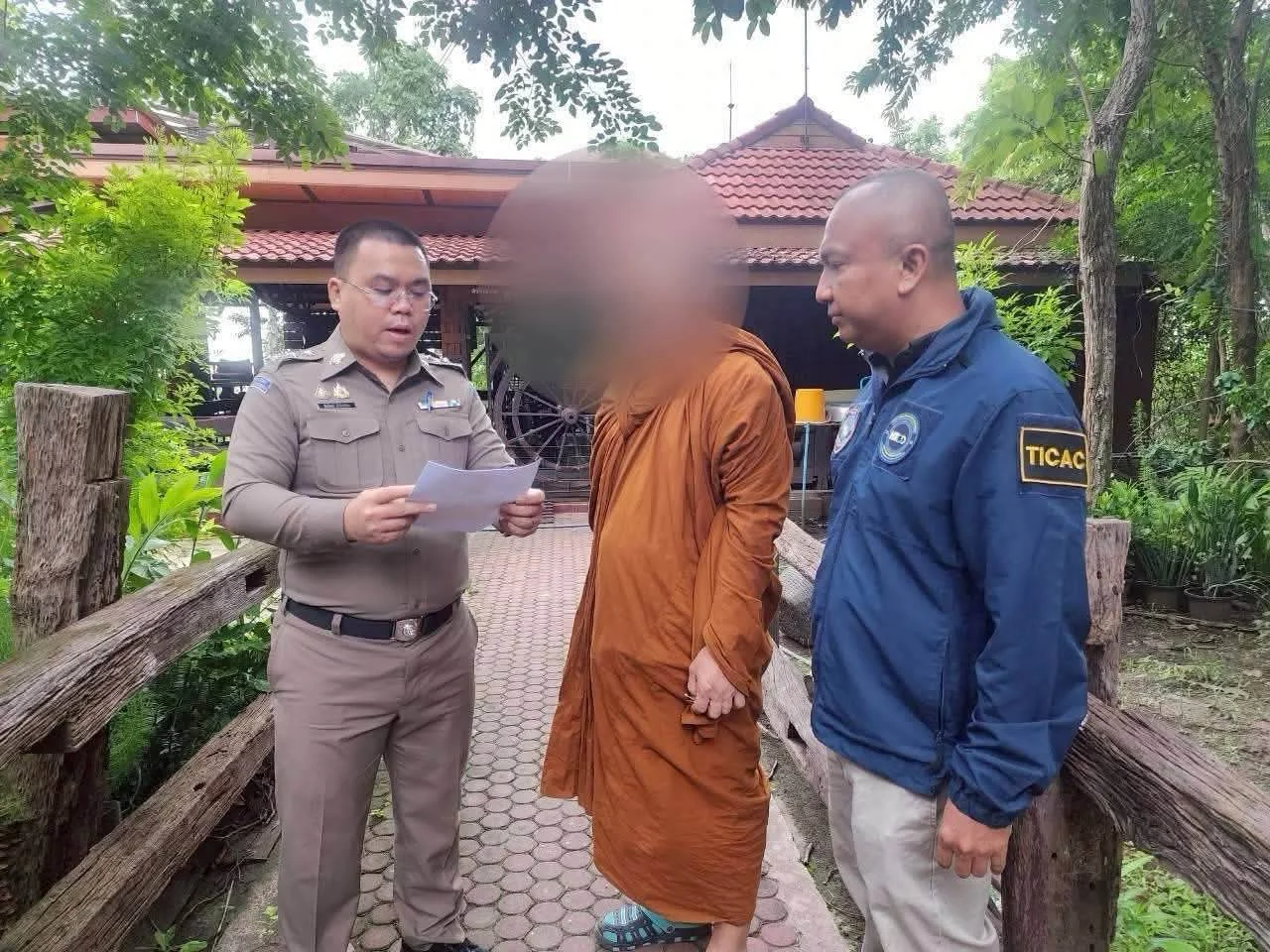 รวบพระ วัดดังบุรีรัมย์ขืนใจเด็ก 10 ขวบอัดคลิป