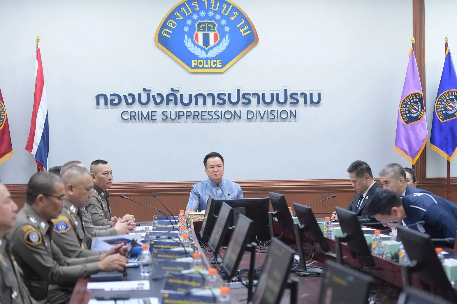 อนุทิน แถลงจับผู้ต้องหา 3 ราย คดีทุจริตสอบท้องถิ่น