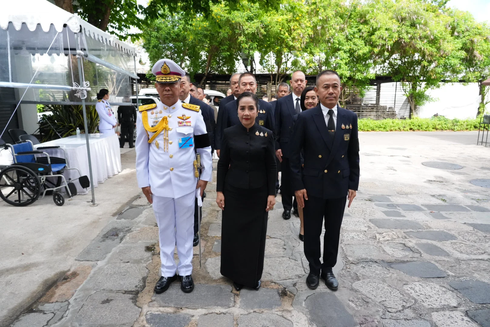 คณะผู้บริหาร ททบ.ถวายสักการะพระศพ เจ้าฟ้าพัชรกิติยาภาฯ