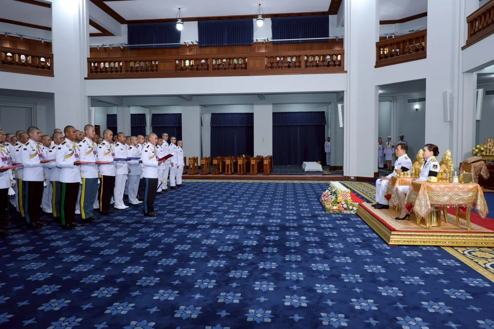 วันที่  ๒๔  พฤษภาคม  ๒๕๖๙ พระบาทสมเด็จพระเจ้าอยู่หัว และสมเด็จพระนางเจ้า ฯ พระบรมราชินี เสด็จลง ณ ศาลาดุสิดาลัย สวนจิตรลดา พระราชวังดุสิต