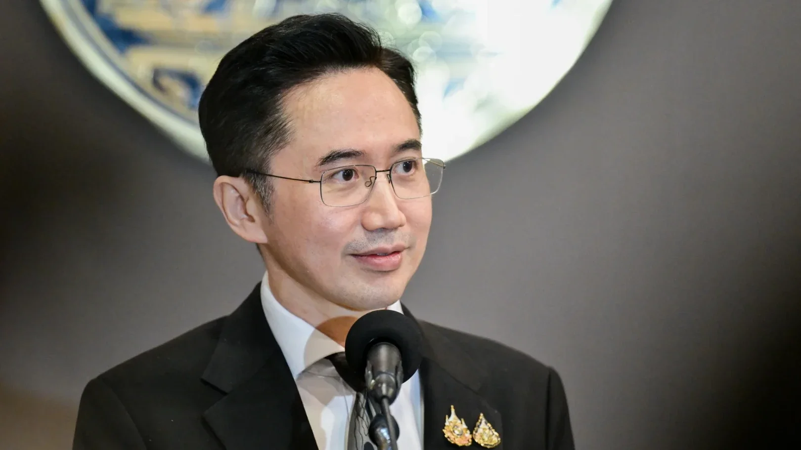 'ยศชนัน' นำทีม 5 กระทรวงเพื่อไทย ดันแพ็กเกจ Upskill พลังงาน