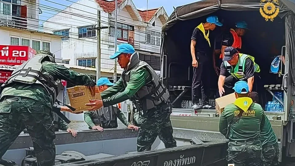 รด.จิตอาสา 5,000 นาย ช่วยผู้ประสบภัยน้ำท่วมทั่วประเทศ