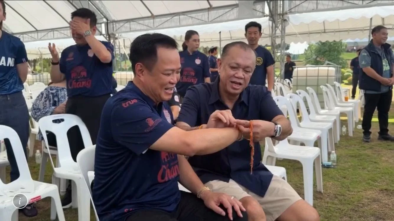 อนุทิน ยันร่วมวันเกิด เนวิน เรื่องปกติ ปัดมีนัยการเมือง
