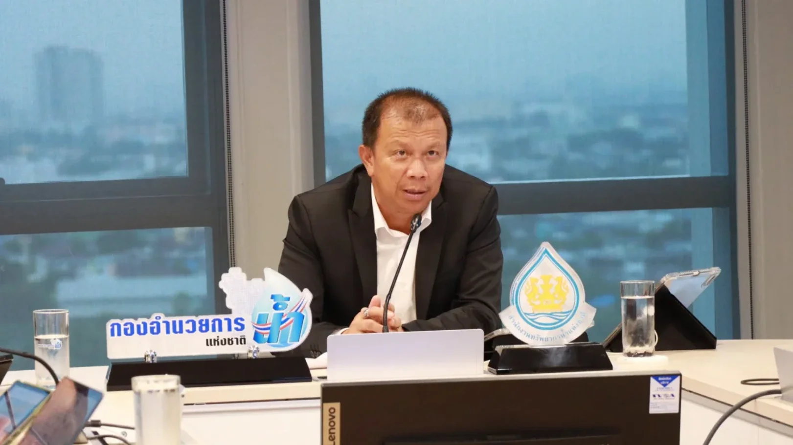 สทนช.  สั่งลดระบายน้ำเขื่อนใหญ่ เร่งกู้น้ำท่วม