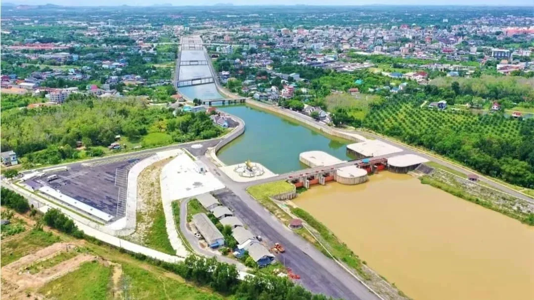 “คลองภูมินาถดำริ” พระราชดำริ ร.9 ผันน้ำเลี่ยงเมือง
