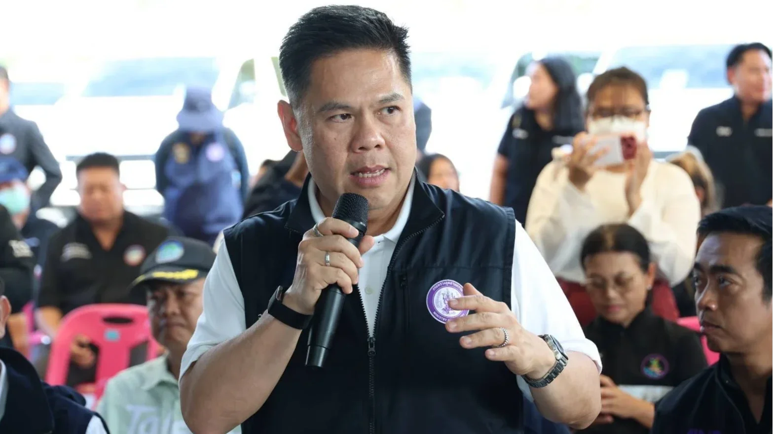 “รมว.วราวุธ” สั่งเร่งฟื้นฟู 4,829 ธุรกิจ เสียหายน้ำท่วม กว่า 18,276 ล้านบาท