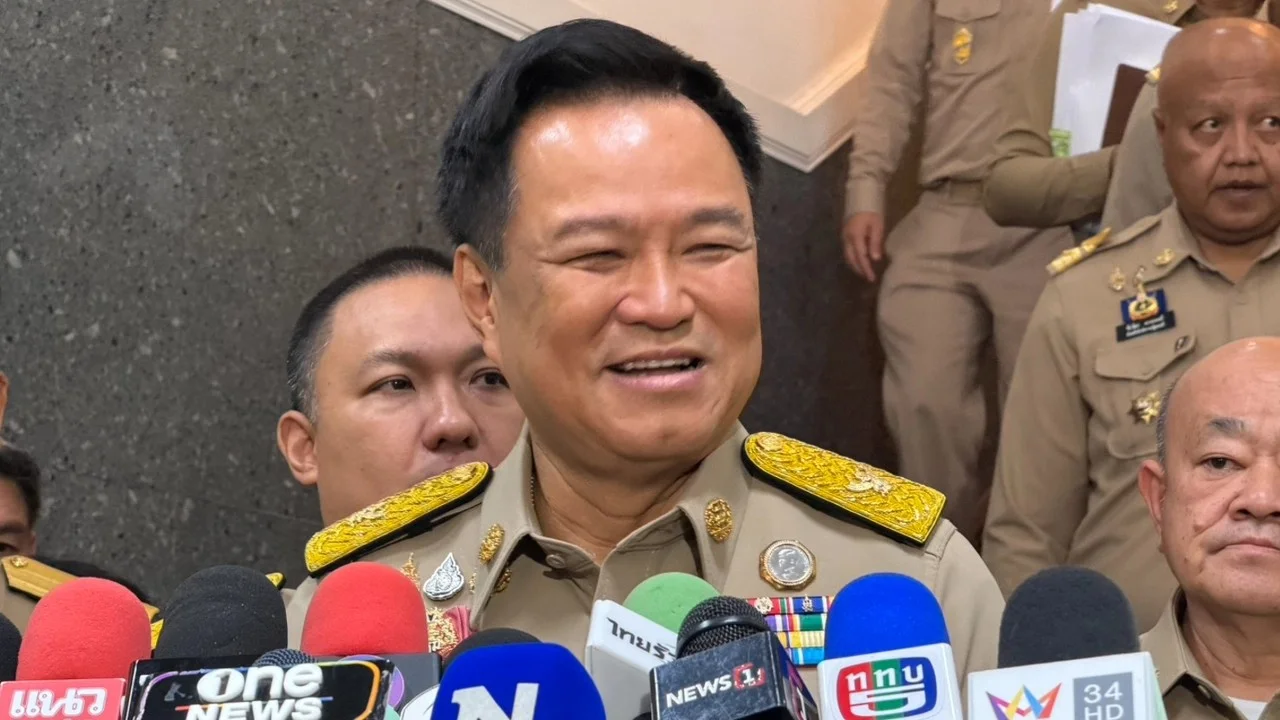 “อนุทิน” ยันเงินเยียวยาน้ำท่วม คนไทยมีสิทธิทุกพื้นที่