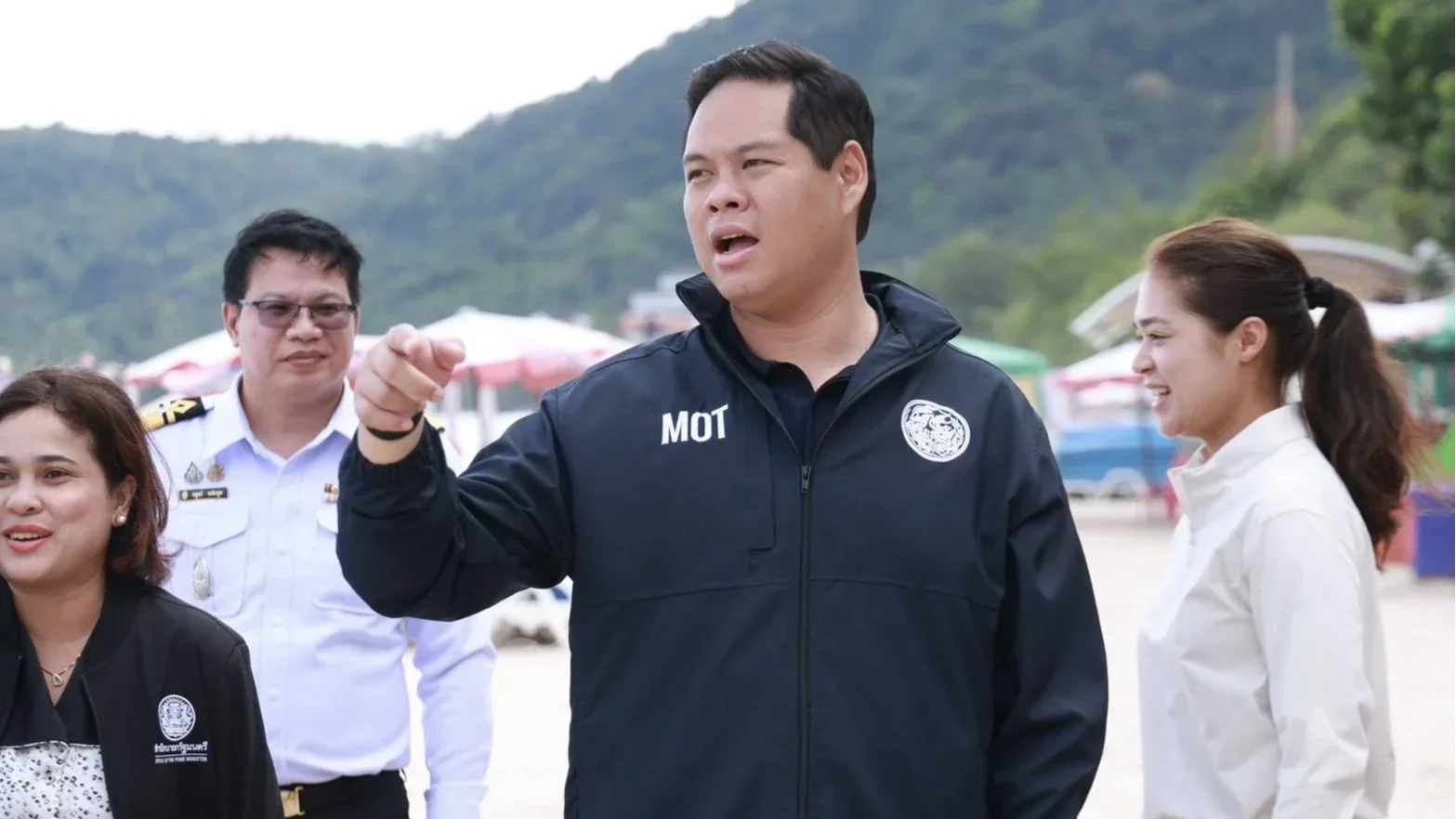“รมช.สรรเพชญ” สั่งกรมเจ้าท่าเร่งเปิดทางน้ำป่าตอง บรรเทาน้ำท่วมภูเก็ต