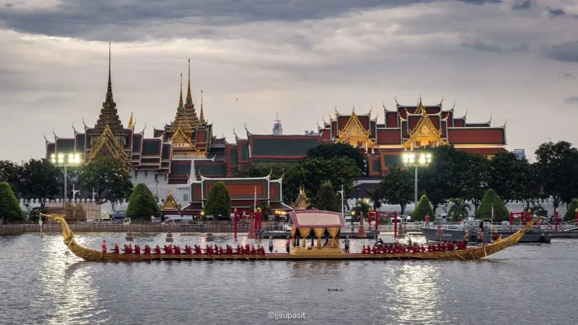 วิจิตรตระการตา งดงามเหนือคำบรรยาย