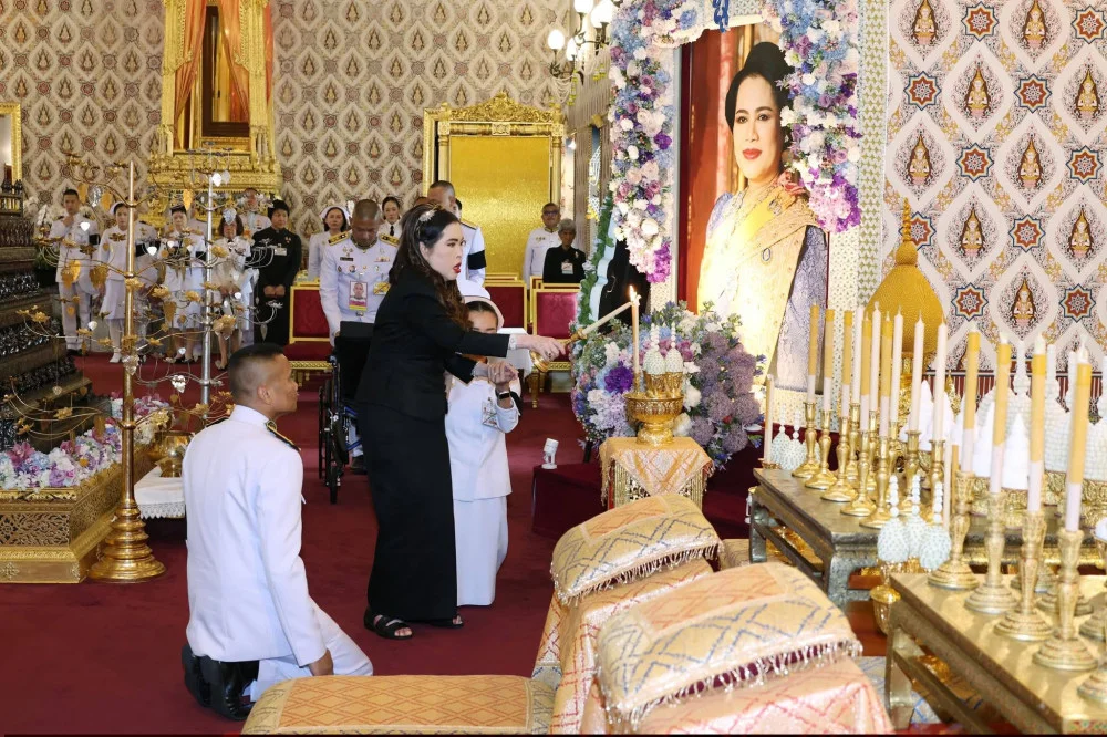 วันพฤหัสบดีที่ ๓๐ เมษายน ๒๕๖๙ สมเด็จพระเจ้าน้องนางเธอ เจ้าฟ้าจุฬาภรณวลัยลักษณ์ เสด็จไปทรงบําเพ็ญพระราชกุศล ถวายพระบรมศพ สมเด็จพระนางเจ้าสิริกิติ์ พระบรมราชินีนาถ พระบรมราชชนนีพันปีหลวง