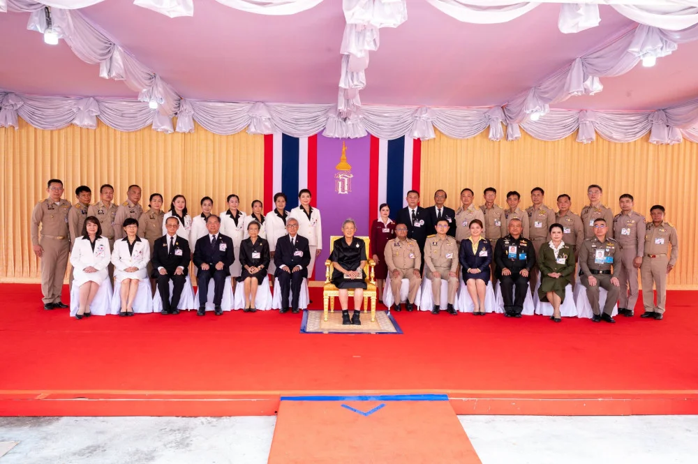 วันที่ 21 เมษายน 2569  กรมสมเด็จพระเทพรัตนราชสุดา ฯ เสด็จพระราชดําเนินไปทรงเปิดอาคารสํานักงาน เหล่ากาชาดจังหวัดร้อยเอ็ด