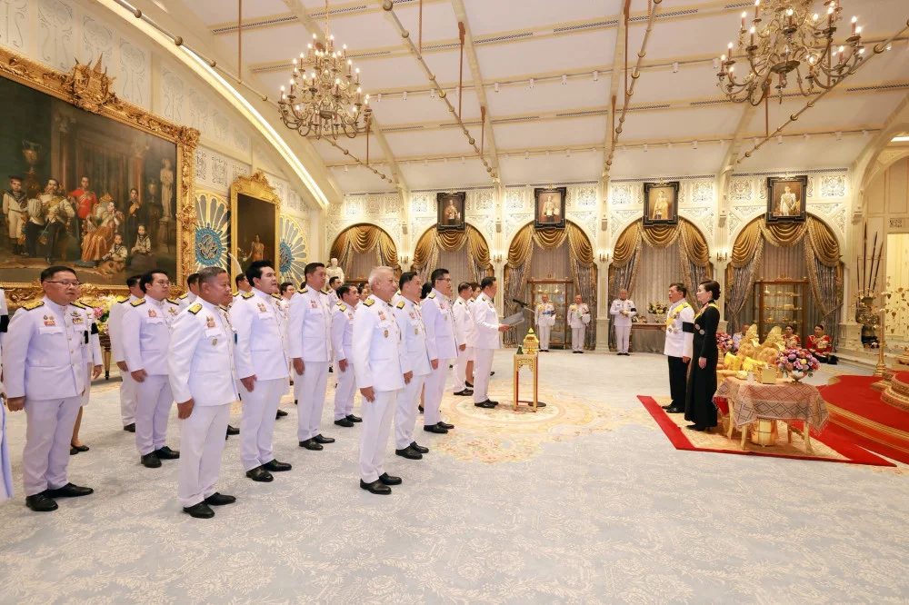 วันที่ ๖ เมษายน ๒๕๖๙ พระบาทสมเด็จพระเจ้าอยู่หัว พระราชทานพระบรมราชวโรกาสให้ นายอนุทิน ชาญวีรกูล นํา คณะรัฐมนตรี ซึ่งทรงพระกรุณาโปรดเกล้าโปรดกระหม่อมแต่งตั้ง เฝ้าทูลละอองธุลีพระบาท