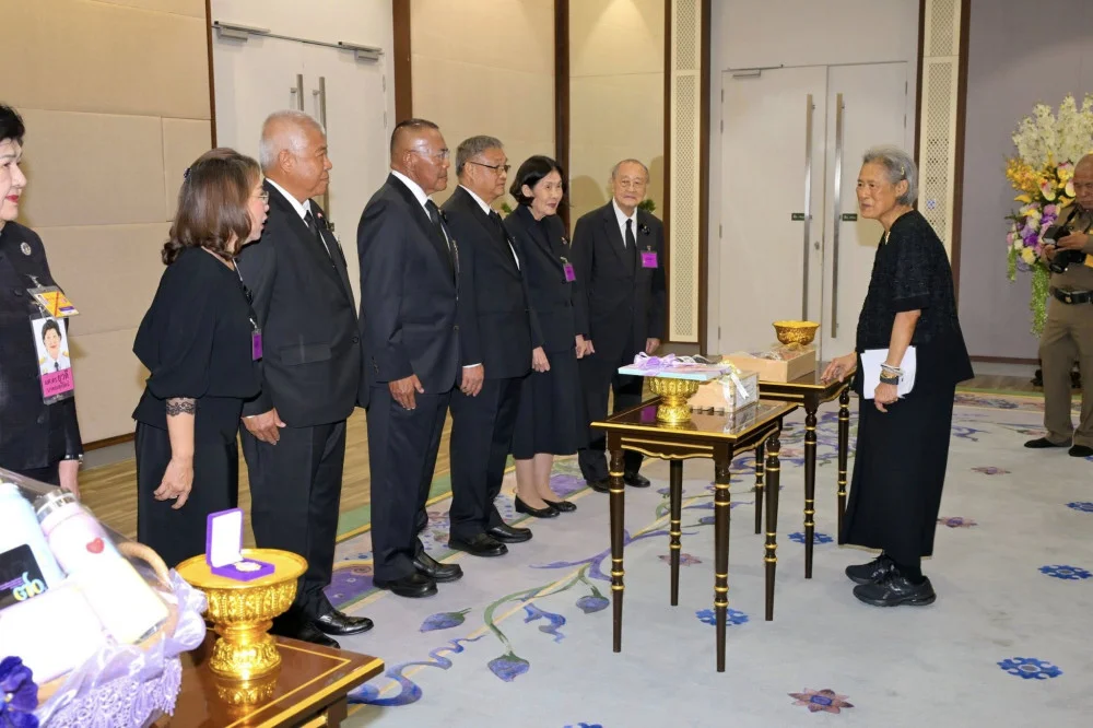 วันที่ 2 เมษายน 2569 กรมสมเด็จพระเทพรัตนราชสุดาฯ โปรดเกล้าฯ ให้นายสุเมธ ตันติเวชกุล พร้อมคณะ เข้าเฝ้าฯ ถวายพระพรชัยมงคล