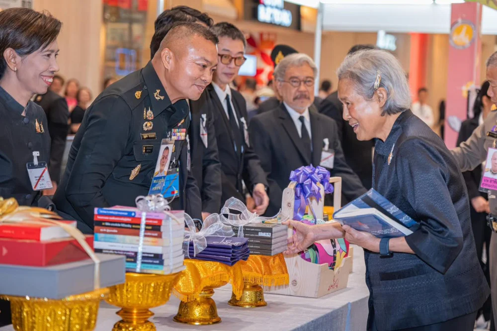 กรมสมเด็จพระเทพรัตนราชสุดาฯ เสด็จพระราชดําเนินไปทรงเปิดงาน "สัปดาห์หนังสือแห่งชาติ ครั้งที่ 54 และสัปดาห์หนังสือนานาชาติ ครั้งที่ 24"
