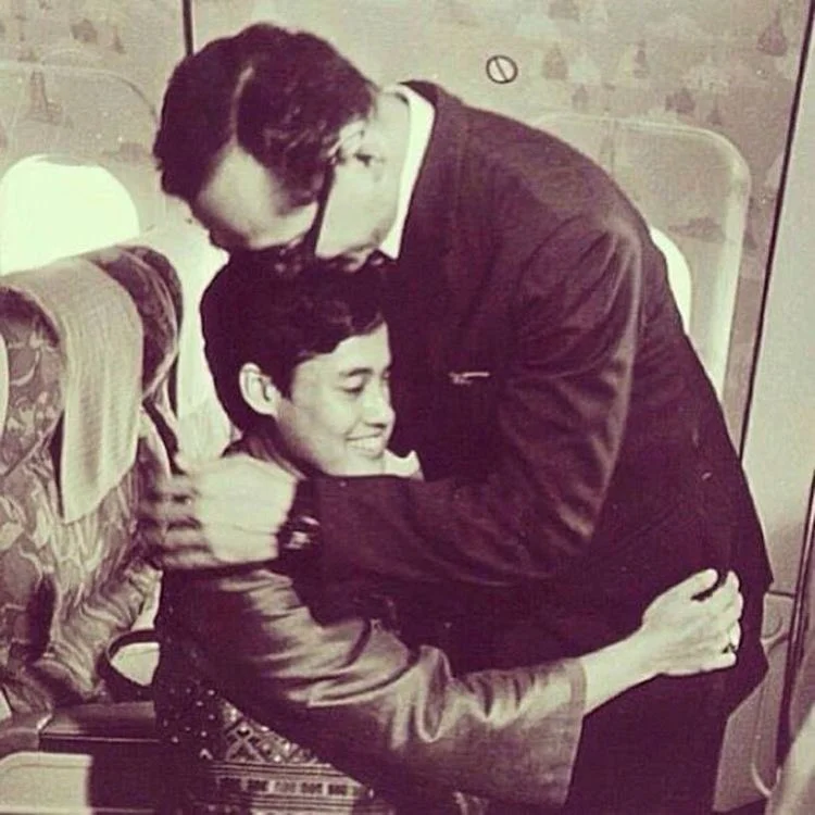 " เจ้าต้องการเดินตามรอยเท้าพ่อ " ทูลกระหม่อมพ่อ’ ต้นแบบของสมเด็จพระเทพรัตนราชสุดาฯ