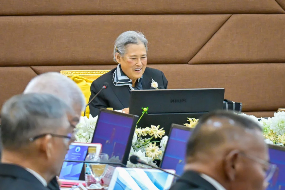 วันที่ ๘ ธันวาคม ๒๕๖๘  กรมสมเด็จพระเทพรัตนราชสุดา ฯ ทรงเป็นองค์ประธานการประชุมคณะกรรมการมูลนิธิชัยพัฒนา ครั้งที่ ๑/๒๕๖๘