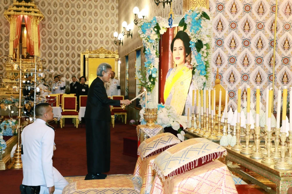 วันจันทร์ที่ ๑๐ พฤศจิกายน ๒๕๖๘  กรมสมเด็จพระเทพรัตนราชสุดา ฯ เสด็จ ฯ ไปในการบําเพ็ญพระราชกุศลถวายพระบรมศพ สมเด็จพระนางเจ้าสิริกิติ์ พระบรมราชินีนาถ พระบรมราชชนนีพันปีหลวง