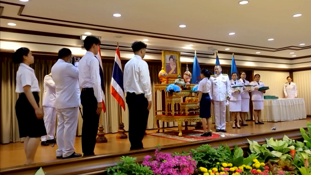 สกู๊ป เชิดชูเกียรติทหารกล้า ตอน ทุนการศึกษากองทุนสมเด็จพระนางเจ้าสิริกิติ์ เพื่อการศึกษาของบุตรทหารผ่านศึก