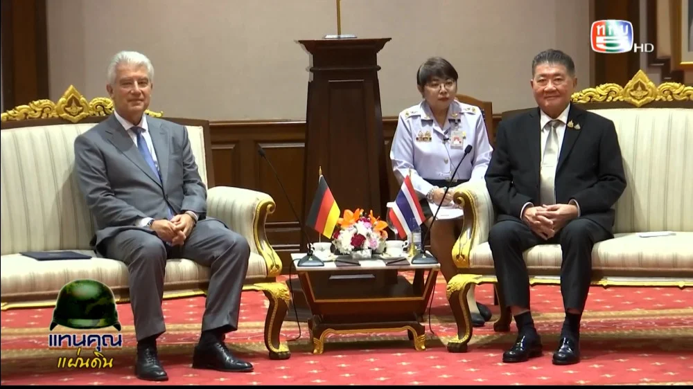 รองนายกรัฐมนตรีและรัฐมนตรีว่าการกระทรวงกลาโหม ให้การต้อนรับ เอกอัคราชทูตสหพันธ์  สาธารณรัฐเยอรมนี ประจำประเทศไทย