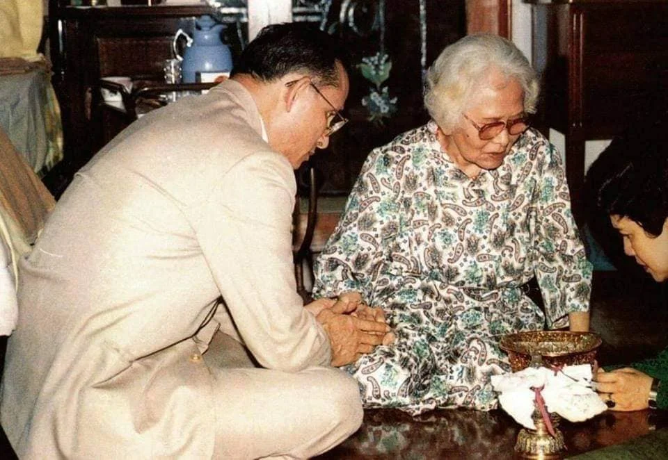 13 เมษายน "วันสงกรานต์" และ "วันผู้สูงอายุแห่งชาติ"