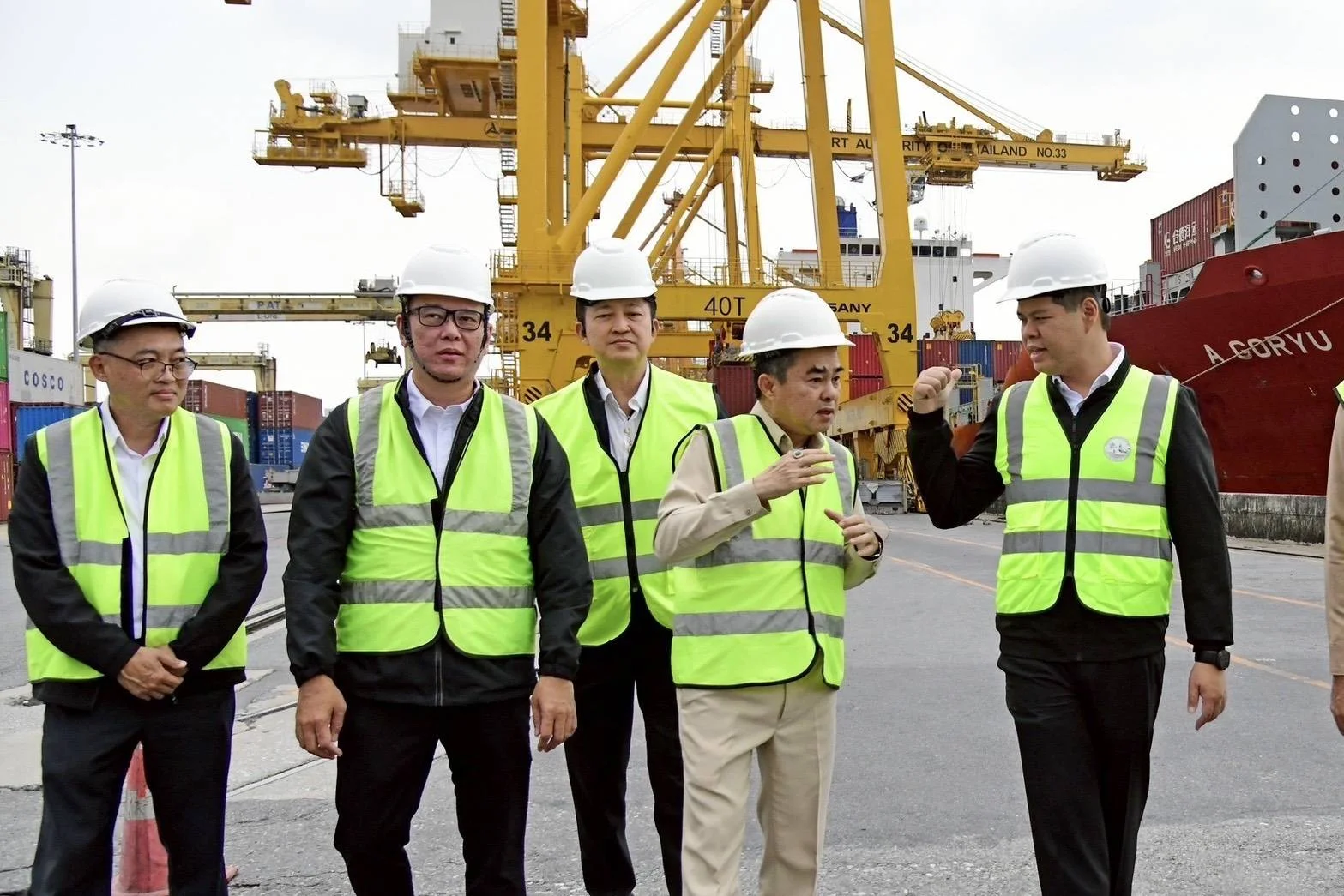 “สรรเพชญ” เผยผลงานการท่าเรือ 9 เดือน รายได้ 12,649 ล้านบาท
