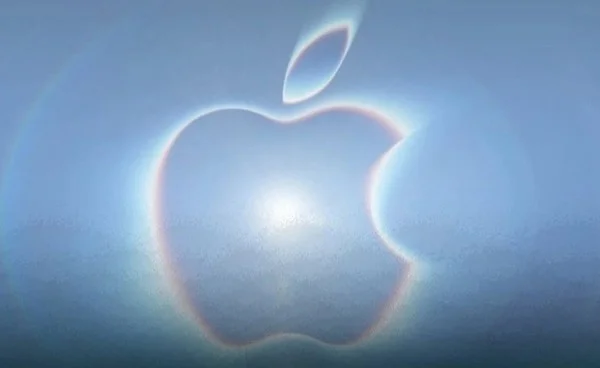 Apple จ่อเปิดตัว iPhone Ultra จอพับ ซีอีโอใหม่ “John Ternus” นำทัพคีย์โน้ตครั้งแรก