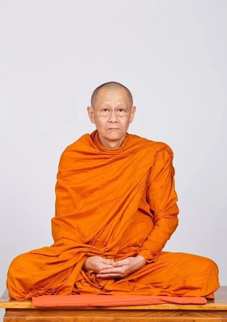 เปิดตำนาน"หลวงพ่อโชติ" เกจิดังอยุธยา จากต้นตำรับเหรียญเหนือดวง สู่คดีโอนเงินให้สีกา