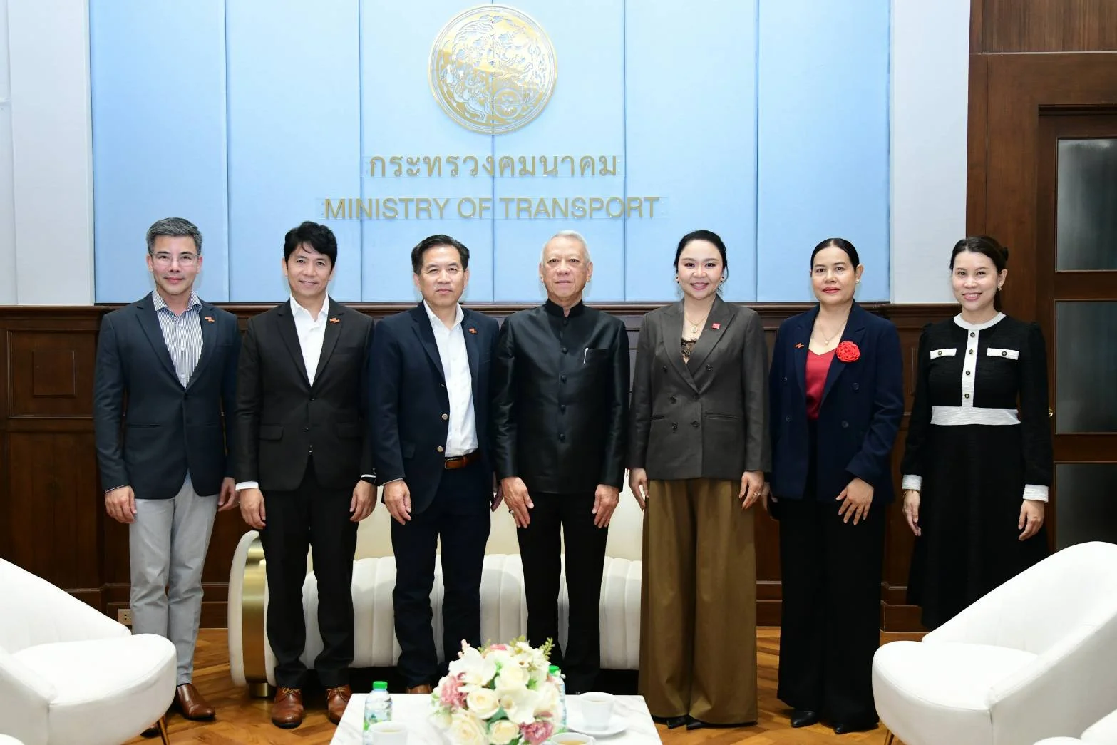 “พิพัฒน์”หารือไทยเวียตเจ็ท ขยายฝูงบิน