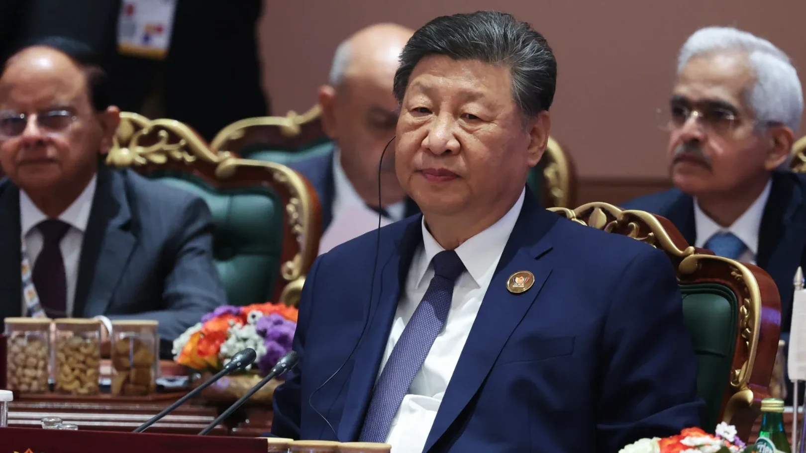 สยบข่าวลือ! สี จิ้นผิง ปฏิบัติภารกิจ BRICS ครบถ้วน ไร้อาการป่วยตามอ้าง