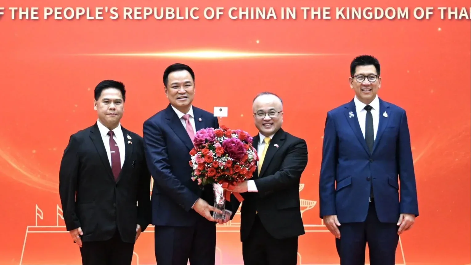 นายกฯ ร่วมฉลอง 77 ปีจีน เดินหน้าสานต่อ “50 ปีทองไทย–จีน”