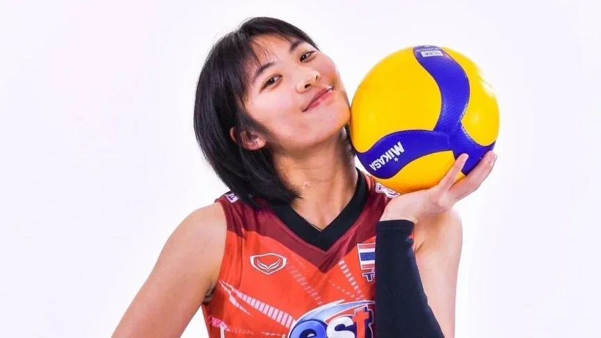 เปิดประวัติ “นุกนิก” มือเซตสาวดาวรุ่งไทย