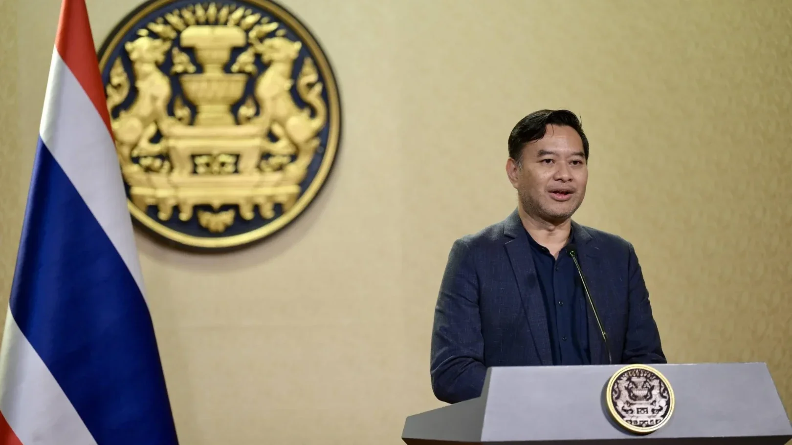 “เอกภพ” เตรียมทีมเกาะติดศึกซักฟอก เน้นชี้แจงข้อเท็จจริง