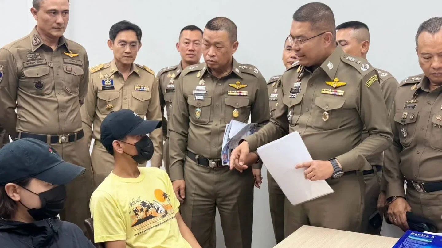 รวบชาวจีน หมายแดงเอี่ยวคดีพนัน 1.5 พันล้าน